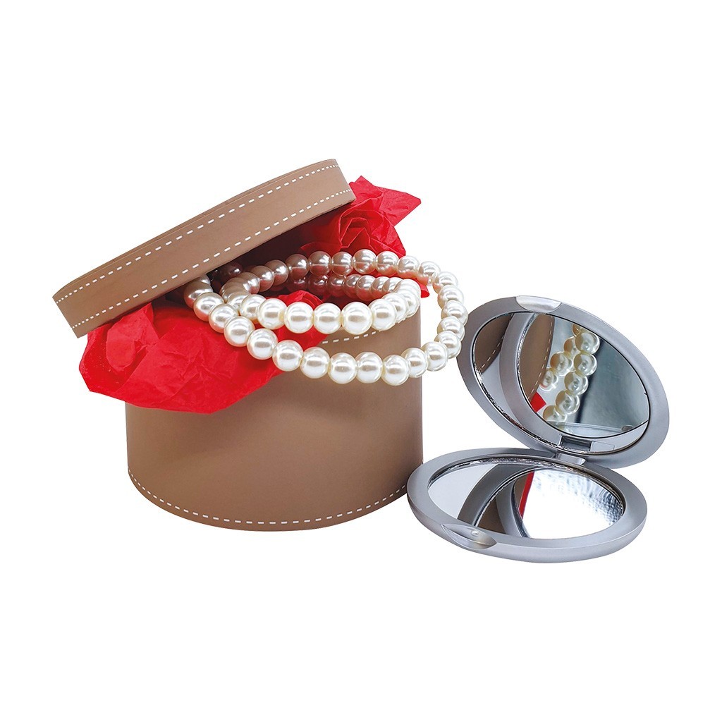 Coffret miroir et collier